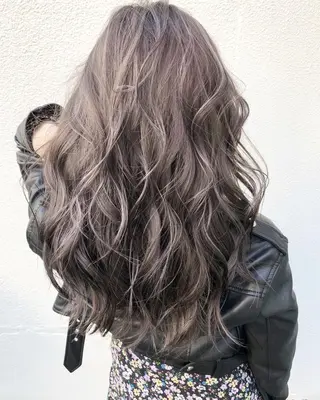 ロング カラー レイヤーカット BLend 渋谷のヘアスタイル