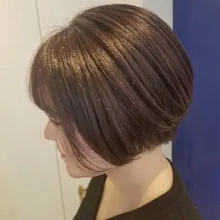 ショート salowin渋谷kitaya park前所属・RIKA韓国ヘア/く びれヘア/上品カラーのヘアスタイル