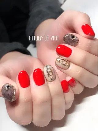 ネイル atelier la vita所属・lavita. mimuraのネイルデザイン