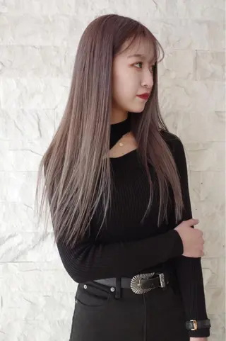 セミロング カラー suvvy hairsalonのヘアスタイル