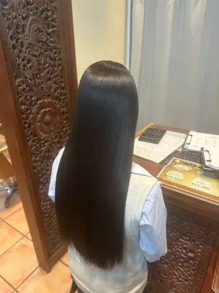 ロング 水戸部 留愛のヘアスタイル