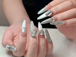 ネイル MOMO CHIのネイルデザイン