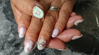 ネイル 林 珠里のネイルデザイン