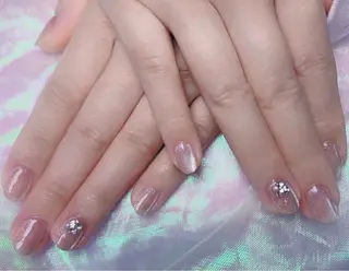 ネイル pink ladyサロン所属・べ にのネイルデザイン