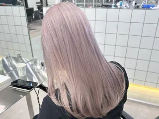 セミロング カラー 渋谷ブリーチカラー 韓国ヘアyuikoのヘアスタイル