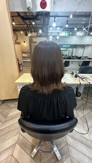 カラー Angelica 内海  遥奈のヘアスタイル