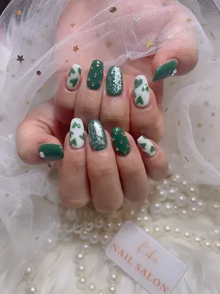 ネイル 💕鈴木ユリ パラジェル/オフ無料のネイルデザイン