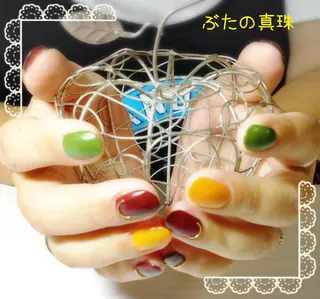 ネイル 林 珠里のネイルデザイン