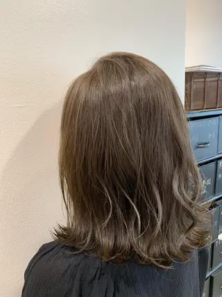 ミディアム カラー 山崎 澪 レイヤーカット/大宮のヘアスタイル
