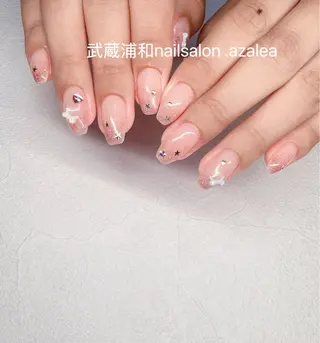 ネイル R inのネイルデザイン