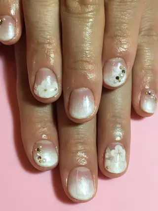 ネイル 古川 里美のネイルデザイン