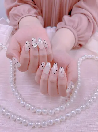 ネイル はぴねす所属・横浜 美夢のネイルデザイン