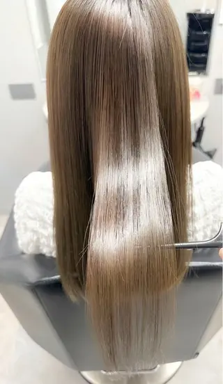 ロング アンルポン所属・unlepont 江坂[髪質改善]🪽のヘアスタイル