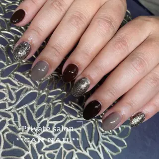 ミディアム ネイル Parfum パルファンのネイルデザイン