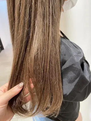 ロング カラー 🐺ウルフ/レイヤー 似合わせ‎🤍沙羅のヘアスタイル