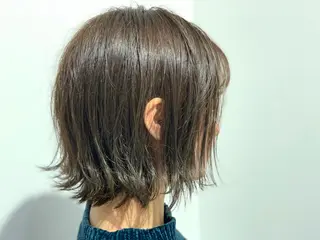 ミディアム ツイスパ・波巻き 🩵片平和香奈のヘアスタイル