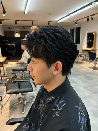 メンズ フェザーパーマ/韓国 /メンズカット/保立のヘアスタイル
