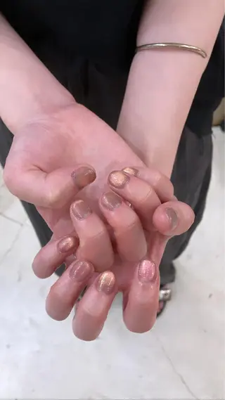 ネイル nailsalon　hue所属・小山 羽奈のネイルデザイン