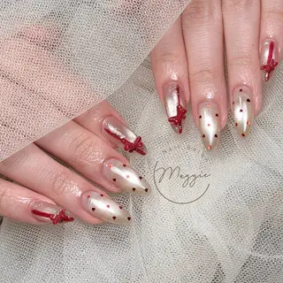 ネイル Maggie Nail🦩のネイルデザイン