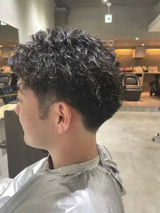 メンズ 🌈透明感カラー 韓国 ミライ🇰🇷のヘアスタイル