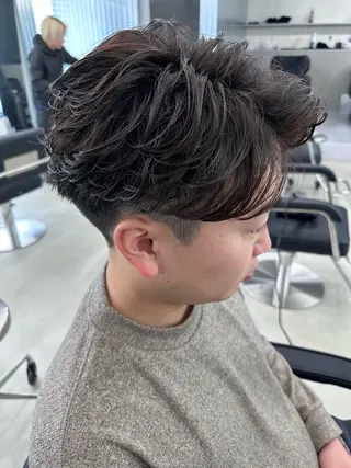 ショート パーマ MEN’S salon HYPE所属・渡辺幸輝 /メンズダブルカラーのヘアスタイル