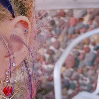 ミディアム カラー ニシオカ タクヤのヘアスタイル