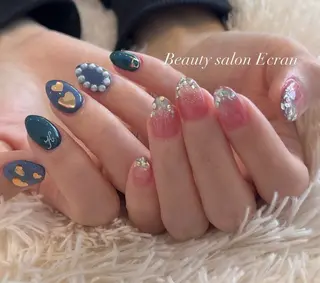ネイル えくにゃん所属・AMAGASAKI LISAのネイルデザイン