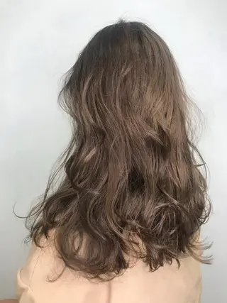 セミロング 垢抜けのプロ🪄 honoのヘアスタイル