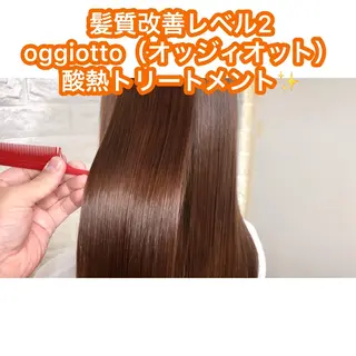 ミディアム KIZU 髪質改善 怪談を語る美容師のヘアスタイル