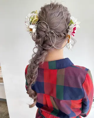 ロング ヘアアレンジ ハイトーン/レイヤー /ケアブリーチ石川治のヘアスタイル