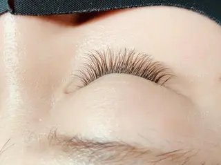 マツエク・マツパ リン リンのネイルデザイン