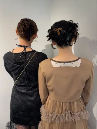 セミロング カラー ヘアアレンジ mina 🌷のヘアスタイル