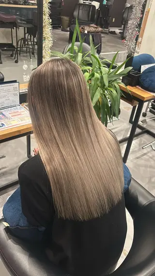 ロング 🥀高評価多数/三澤 歩夢のヘアスタイル