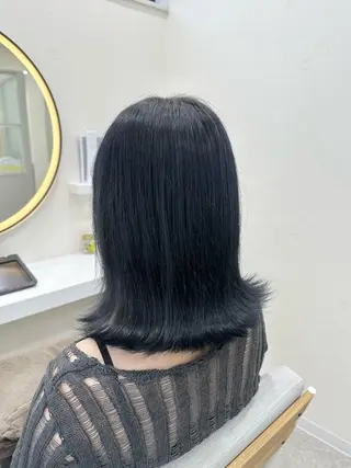 ミディアム カラー 渡邉 凜乙のヘアスタイル