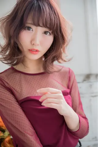 ミディアム カラー パーマ ヘアケア特化型サロン newi 京橋のヘアスタイル