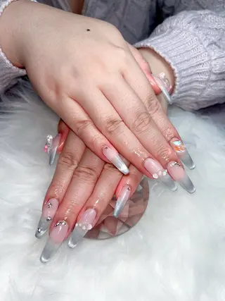 ネイル rino  nail所属・坂 しおのネイルデザイン