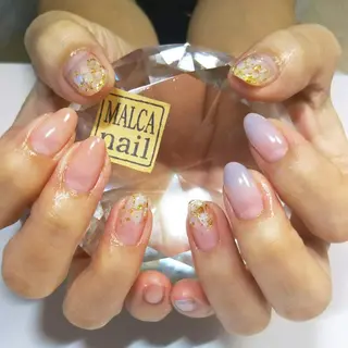 セミロング ヘアアレンジ パーマ ネイル キッズ マツエク・マツパ MALCAnail(マルカネイル)所属・荒木 莉奈のネイルデザイン