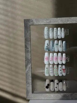 ネイル Elbio 白河店所属・LISA 🍀.⋆のネイルデザイン