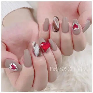 ネイル ＶＩＶＩ nailsalonのネイルデザイン