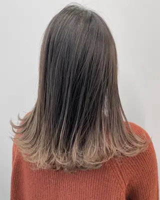 セミロング カラー ヘアアレンジ 坂田 洋介のヘアスタイル