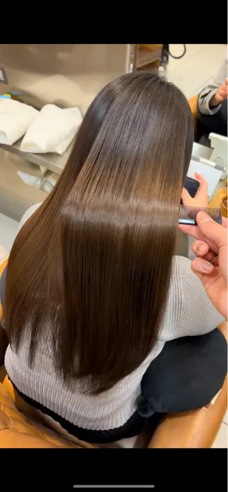 ロング アンルポン所属・unlepont 江坂[髪質改善]🪽のヘアスタイル