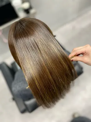 ミディアム 艶髪/縮毛矯正 🫧辻野海羽のヘアスタイル