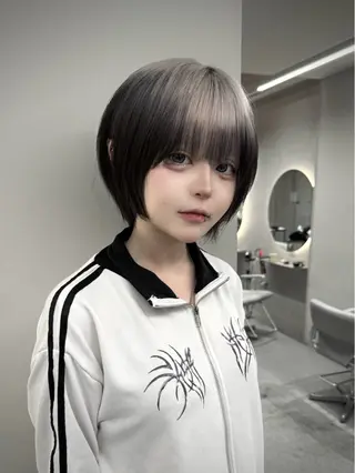 ショート カラー 村田 旭のヘアスタイル