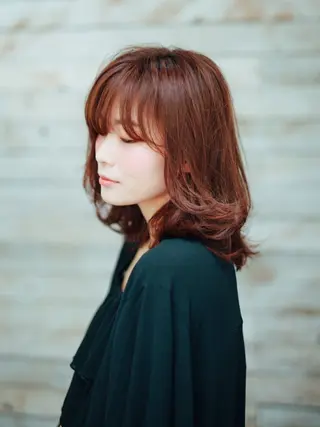 ミディアム 宮里 萌々のヘアスタイル