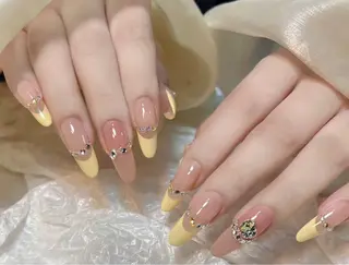 ネイル D-BEAUTY Nailsalonのネイルデザイン