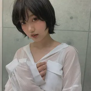 ショート カラー neaf【六本木】所属・愛され/ミディアム 六本木/佐藤ゆり🎀のヘアスタイル