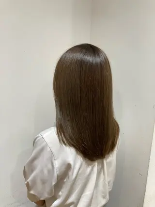 カラー 小林 駿介のヘアスタイル