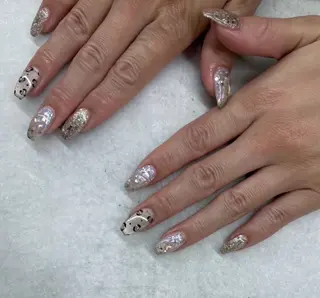 ネイル *RAIMU* HOLOGRAMのネイルデザイン