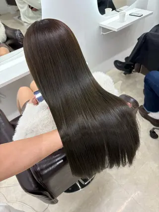 ロング カラー 新宿/韓国ヘア/ 髪質改善ストレートのヘアスタイル