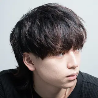メンズ パーマ ショート ハイトーン/フェザー パーマ/りゅうのヘアスタイル